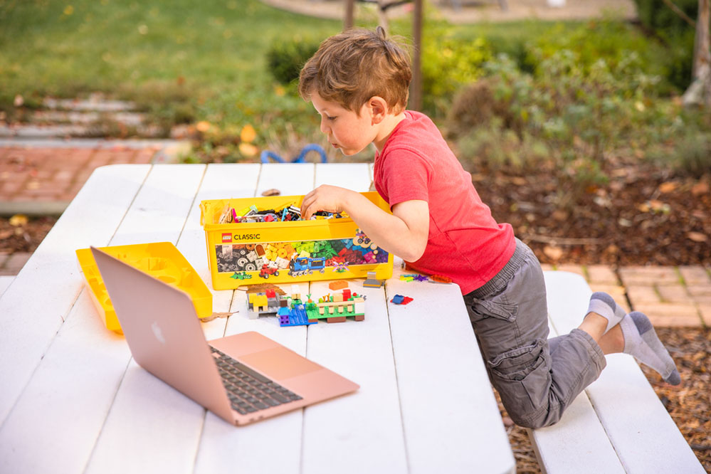 Students Play Games or Watch  During Online Classes