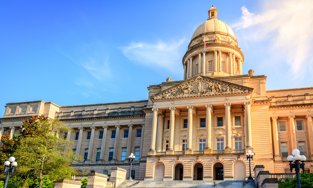 Photo of the Capitol building in Frankfort, Kentucky