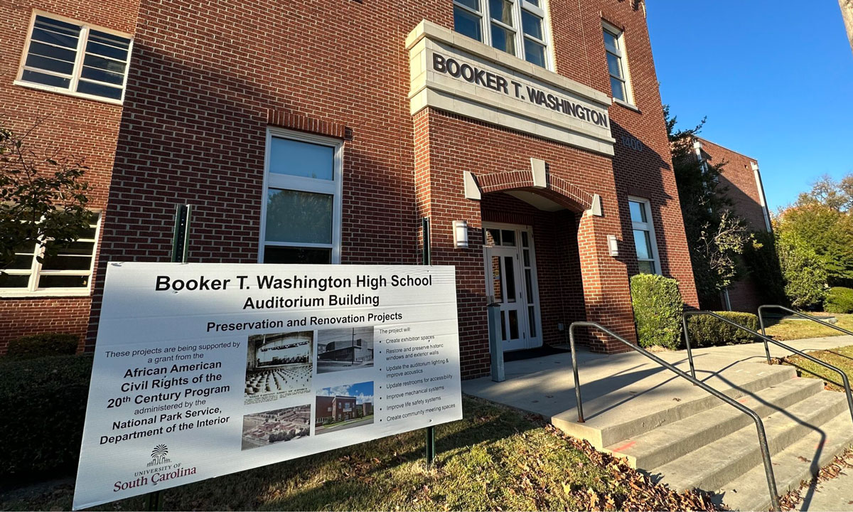 This is a photo of Booker T. Washington high school in South Carolina.