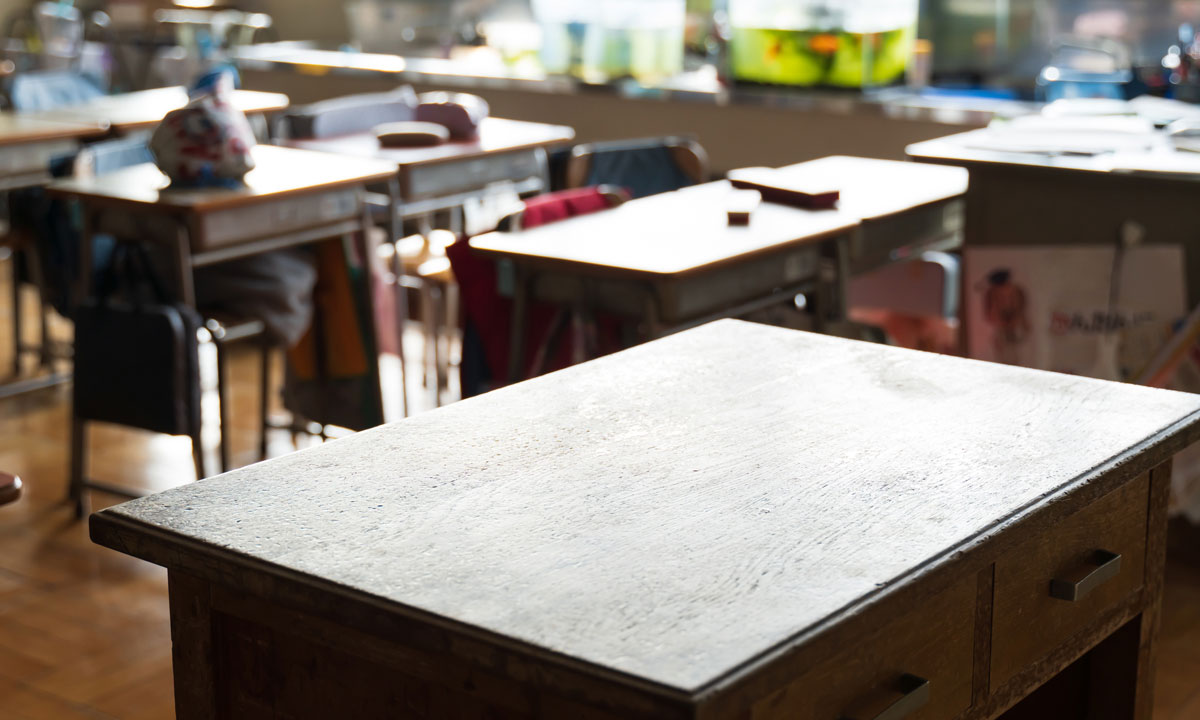 This is a photo of an empty classroom.