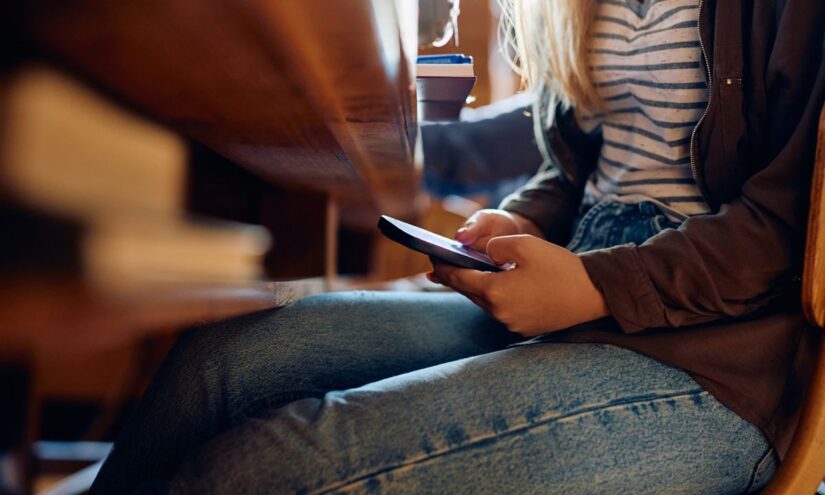 Survey of 1500 Kids Suggests School Phone Bans Have Important but Limited Effects